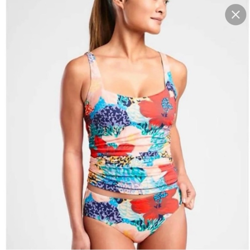 Athleta Bora Bora tankini pair